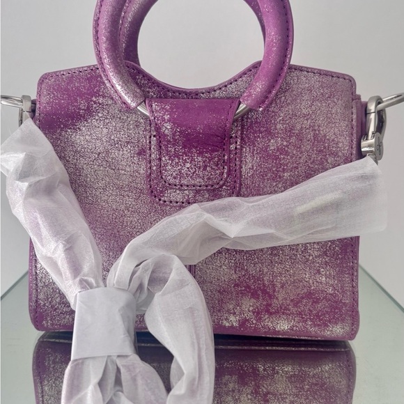 COPY - Hobo NWT hot Pink metallic leather mini crossbody/satchel with shoulder … - Picture 9 of 12